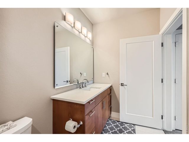 6618 E Lowry Blvd 307, Denver, CO 80230