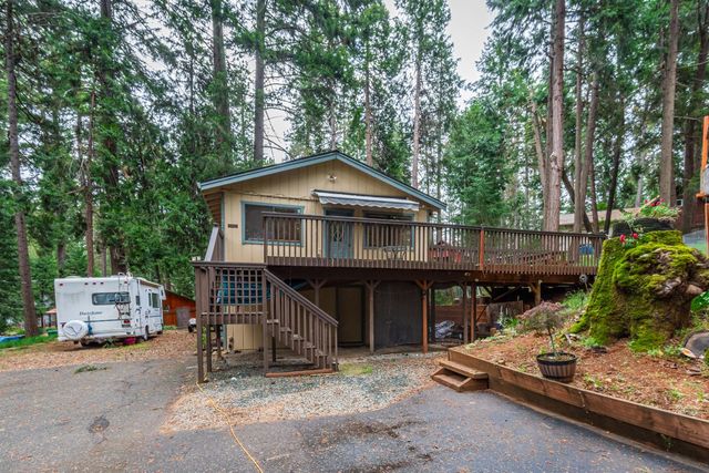 5027 Golden Ct, Pollock Pines, CA 95726