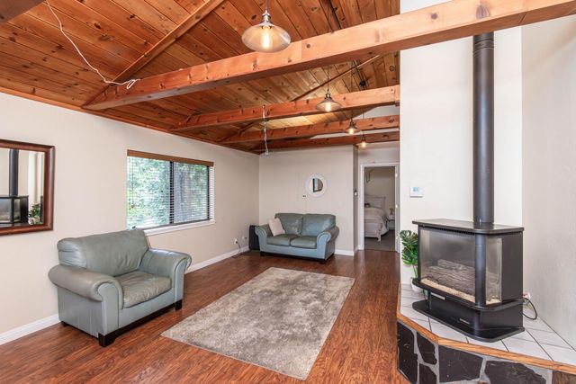 5027 Golden Ct, Pollock Pines, CA 95726