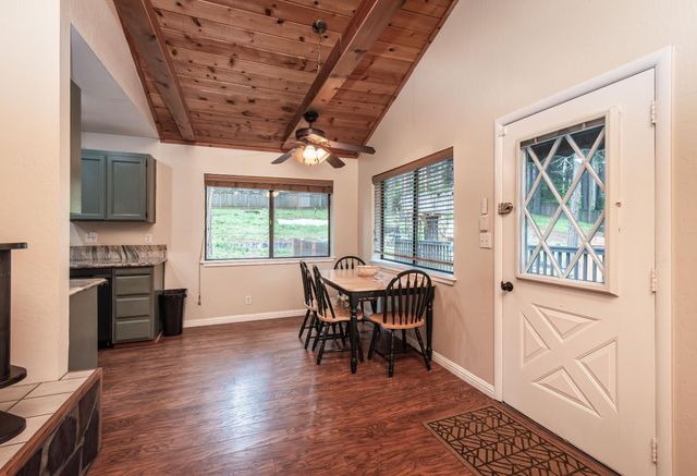 5027 Golden Ct, Pollock Pines, CA 95726