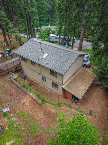 5027 Golden Ct, Pollock Pines, CA 95726