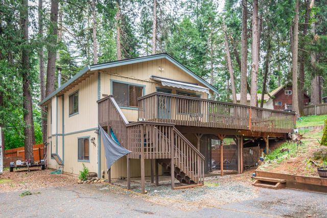 5027 Golden Ct, Pollock Pines, CA 95726