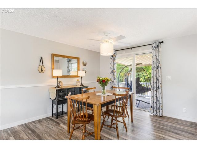 18741 ALLEGHENY Dr, Oregon City, OR 97045