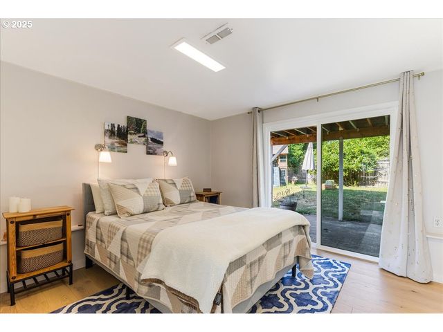 18741 ALLEGHENY Dr, Oregon City, OR 97045