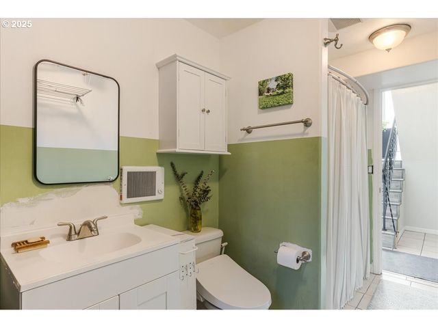 18741 ALLEGHENY Dr, Oregon City, OR 97045