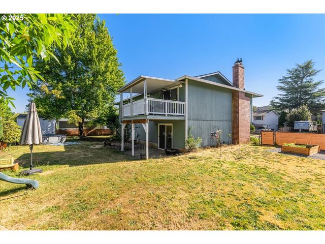 18741 ALLEGHENY Dr, Oregon City, OR 97045