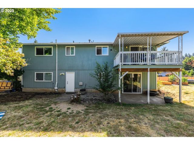 18741 ALLEGHENY Dr, Oregon City, OR 97045