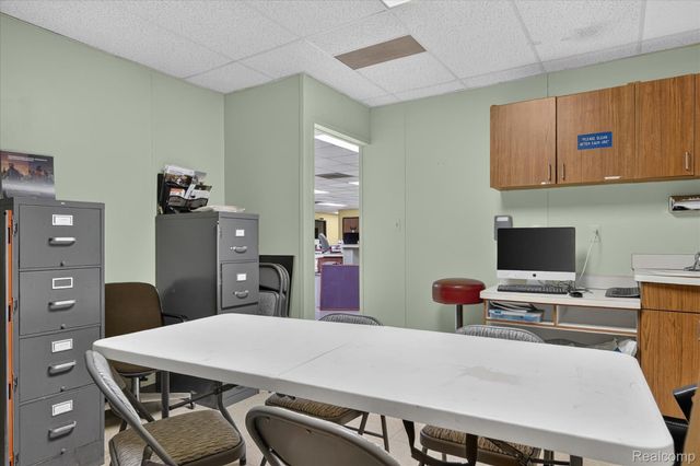 9600 Dexter Avenue, Detroit, MI 48206