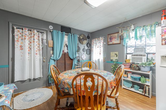 2582 E Valley Road, Jasper, TN 37347