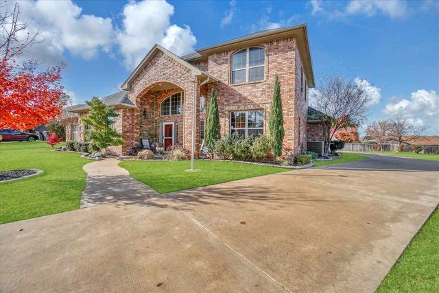 6020 NW Williams Ave, Lawton, OK 73505