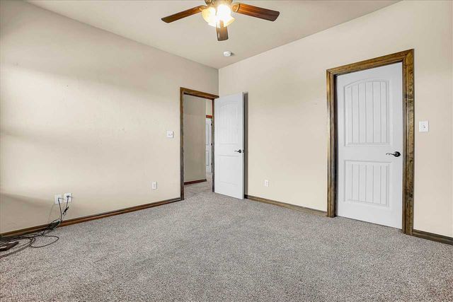 6020 NW Williams Ave, Lawton, OK 73505