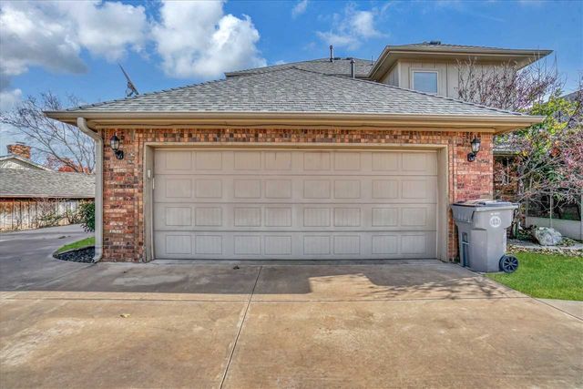 6020 NW Williams Ave, Lawton, OK 73505