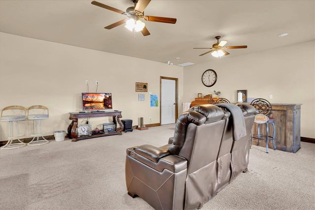 6020 NW Williams Ave, Lawton, OK 73505