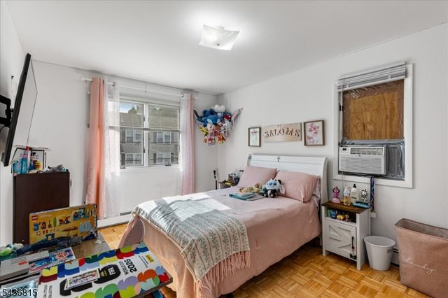 70 Robert St, Wharton Boro, NJ 07885