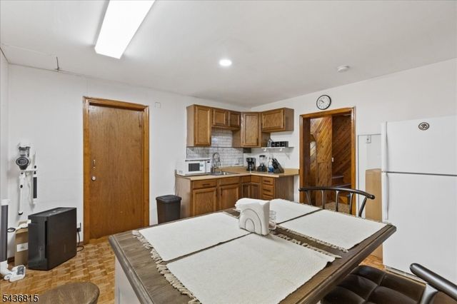 70 Robert St, Wharton Boro, NJ 07885