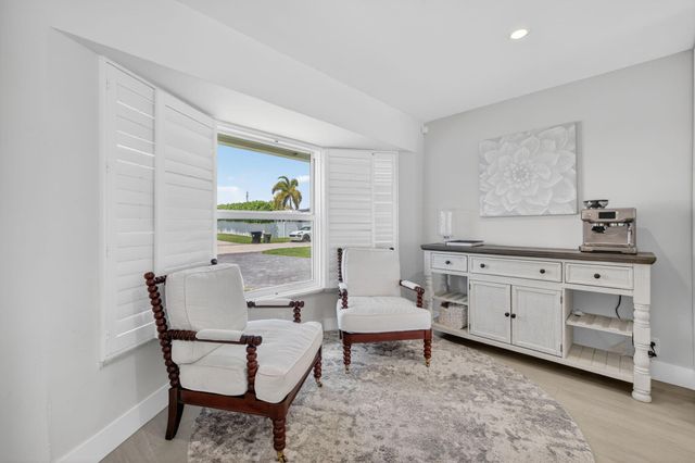 4460 NE 26th Avenue, Lighthouse Point, FL 33064