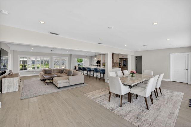 4460 NE 26th Avenue, Lighthouse Point, FL 33064