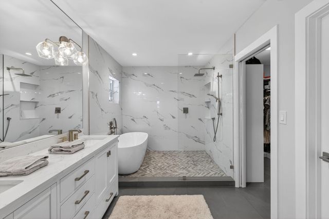 4460 NE 26th Avenue, Lighthouse Point, FL 33064