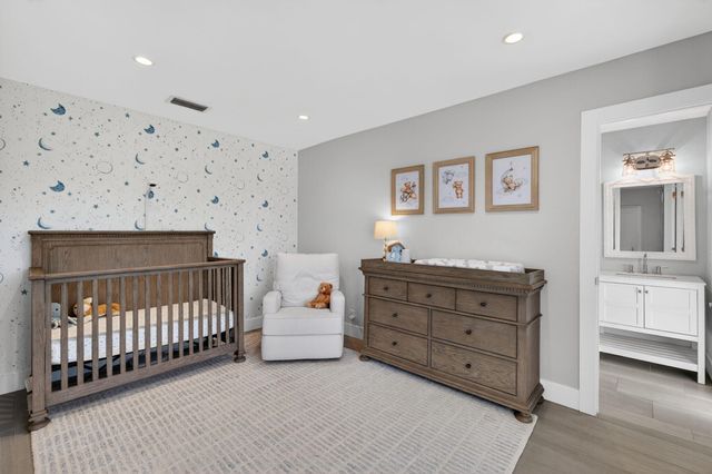 4460 NE 26th Avenue, Lighthouse Point, FL 33064