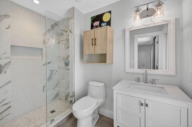 4460 NE 26th Avenue, Lighthouse Point, FL 33064