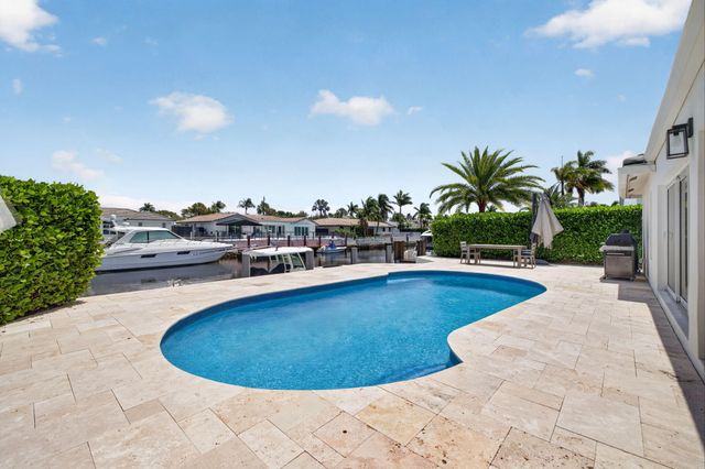 4460 NE 26th Avenue, Lighthouse Point, FL 33064