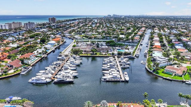 4460 NE 26th Avenue, Lighthouse Point, FL 33064