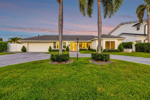 4460 NE 26th Avenue, Lighthouse Point, FL 33064