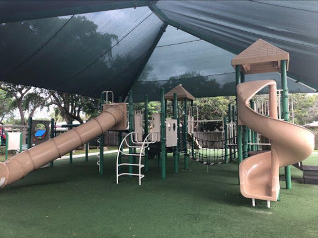 4460 NE 26th Avenue, Lighthouse Point, FL 33064