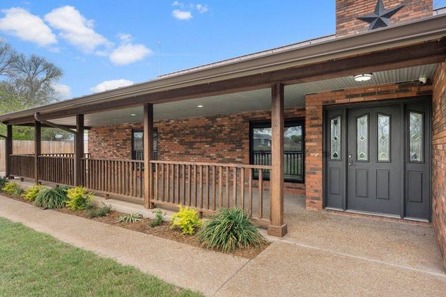 154 Shore Line DR, Bastrop, TX 78602