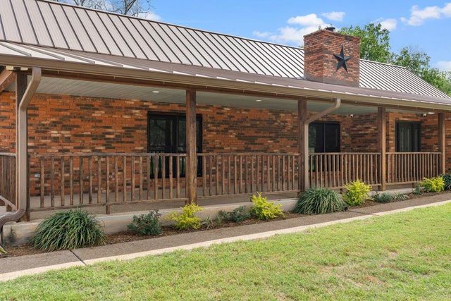 154 Shore Line DR, Bastrop, TX 78602