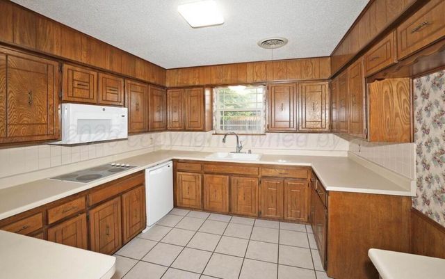 6111 PRINCETON Street, Amarillo, TX 79109