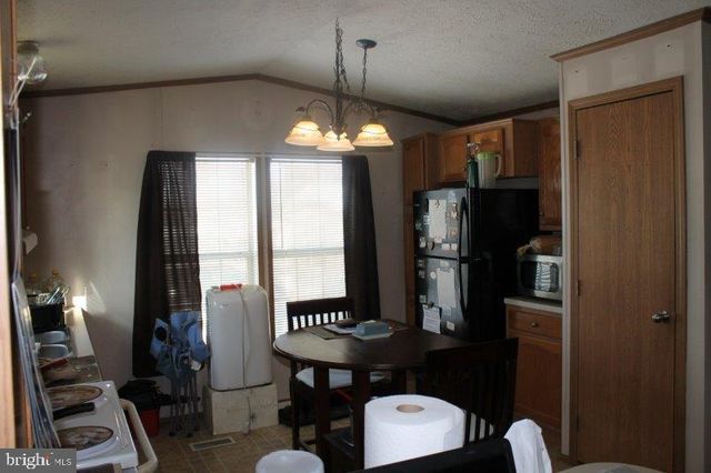 144 CEDAR DR, Quakertown, PA 18951