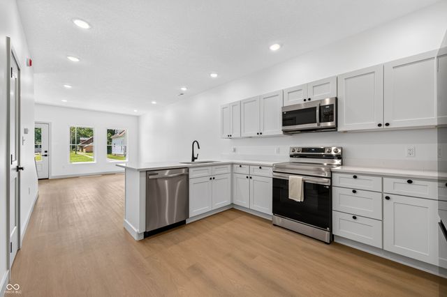 41 S Beatty Street, Columbus, IN 47201
