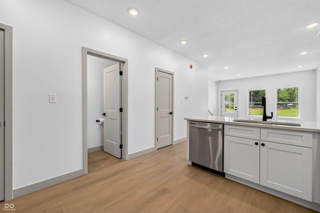 41 S Beatty Street, Columbus, IN 47201