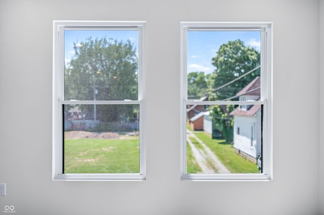 41 S Beatty Street, Columbus, IN 47201