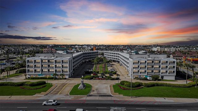 6102 Seawall Boulevard 254, Galveston, TX 77551