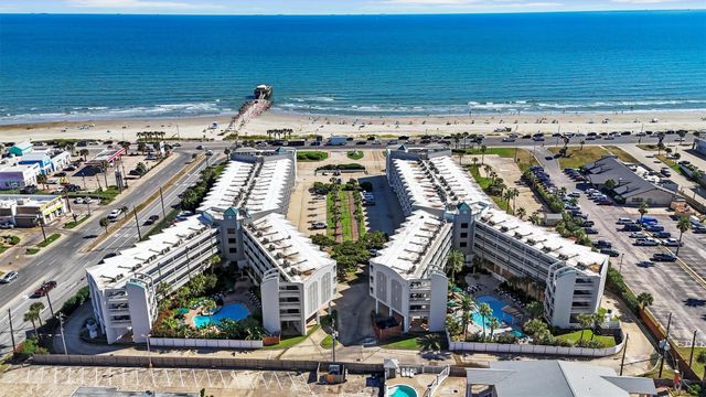 6102 Seawall Boulevard 254, Galveston, TX 77551