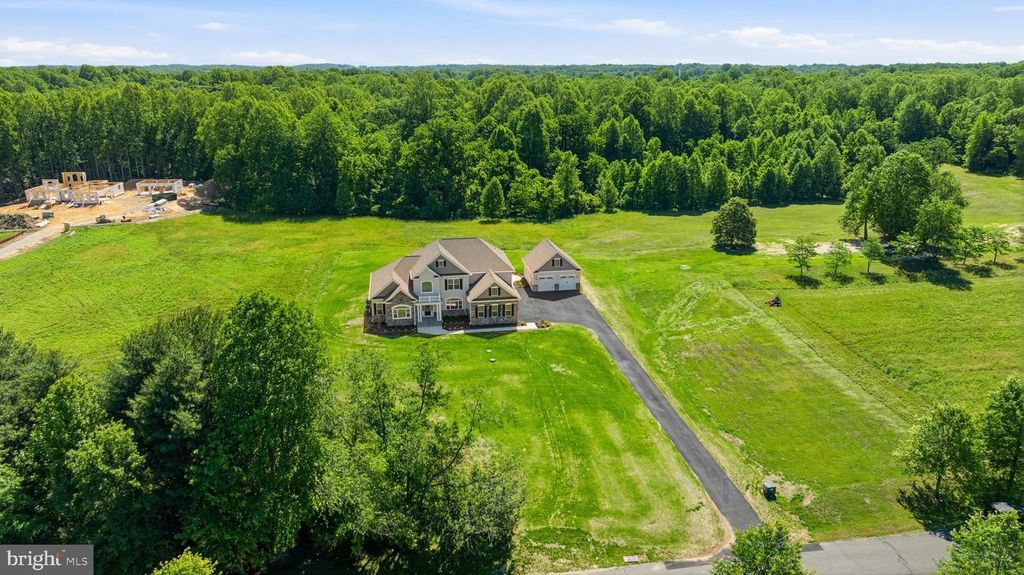 Image 4 of property listing at 985 BOUNTY PLACE, Owings, MD 20736