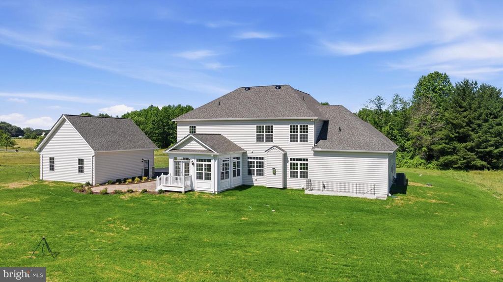 Image 20 of property listing at 985 BOUNTY PLACE, Owings, MD 20736