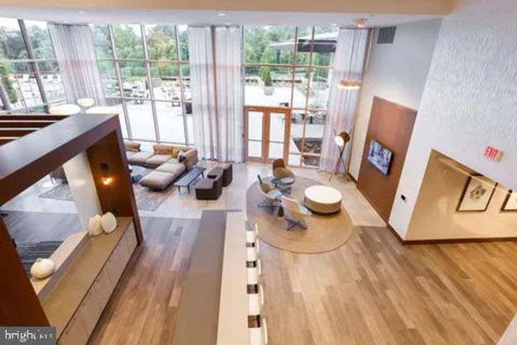 Image 9 of property listing at 145 RIVERHAVEN DR #525, Oxon Hill, MD 20745