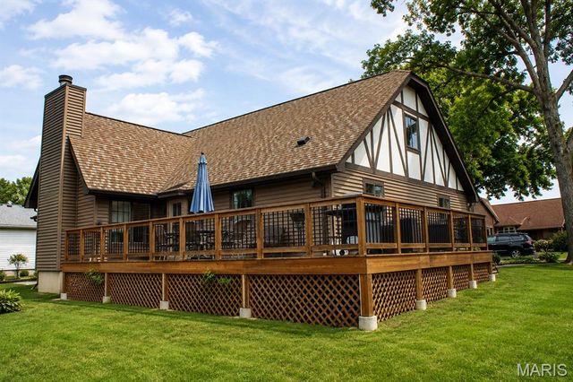 5404 Hollow Oak Court, Unincorporated, MO 63129