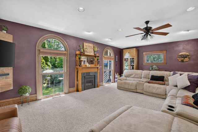1703 Clay Street, Cedar Falls, IA 50613