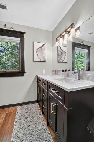 1703 Clay Street, Cedar Falls, IA 50613