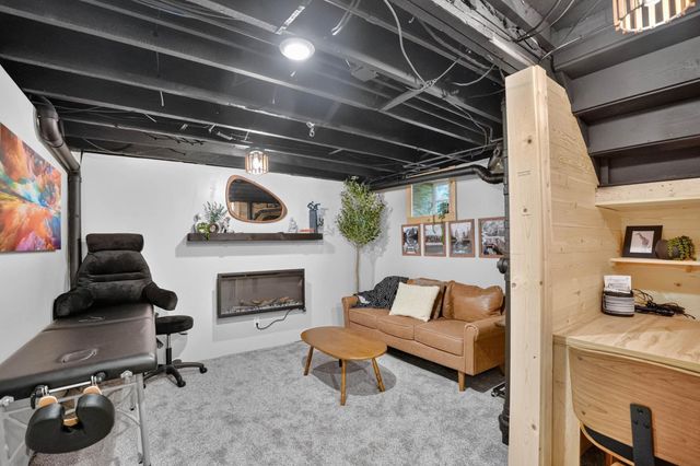 1703 Clay Street, Cedar Falls, IA 50613