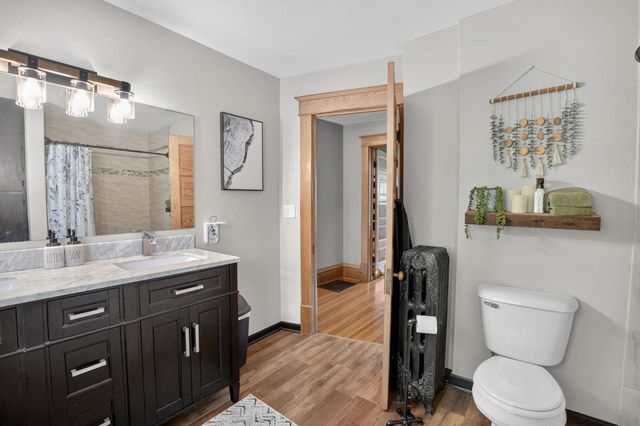 1703 Clay Street, Cedar Falls, IA 50613