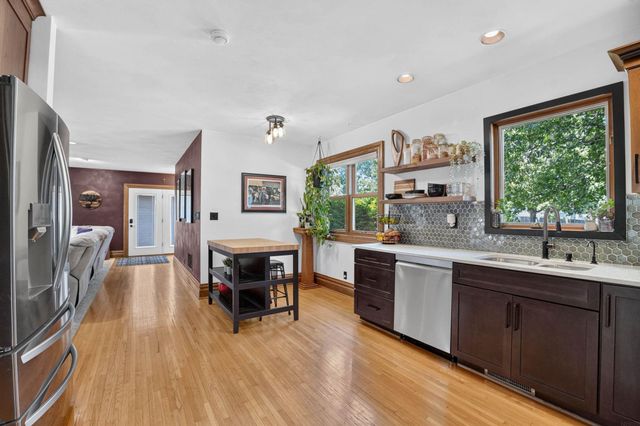 1703 Clay Street, Cedar Falls, IA 50613