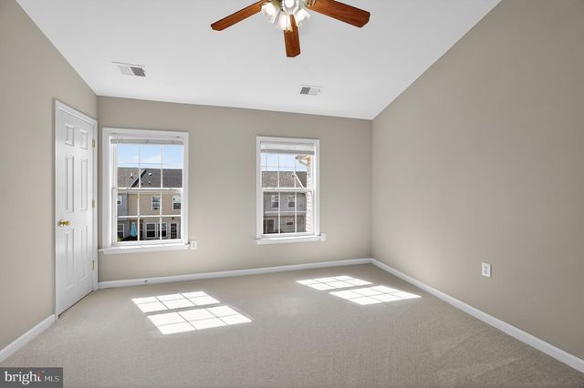 67 QUARTZ RD, Martinsburg, WV 25404