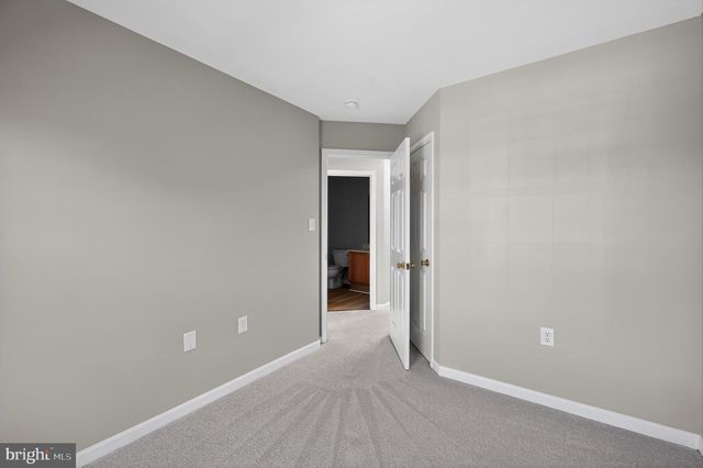 67 QUARTZ RD, Martinsburg, WV 25404