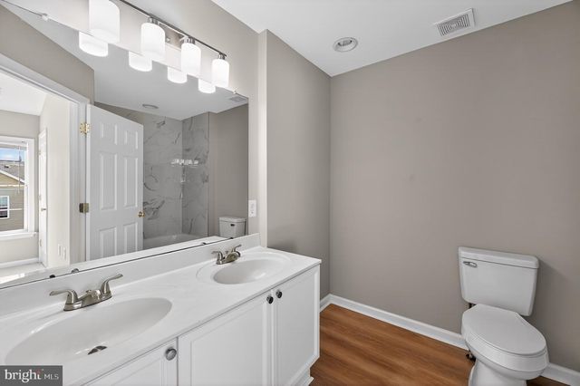 67 QUARTZ RD, Martinsburg, WV 25404