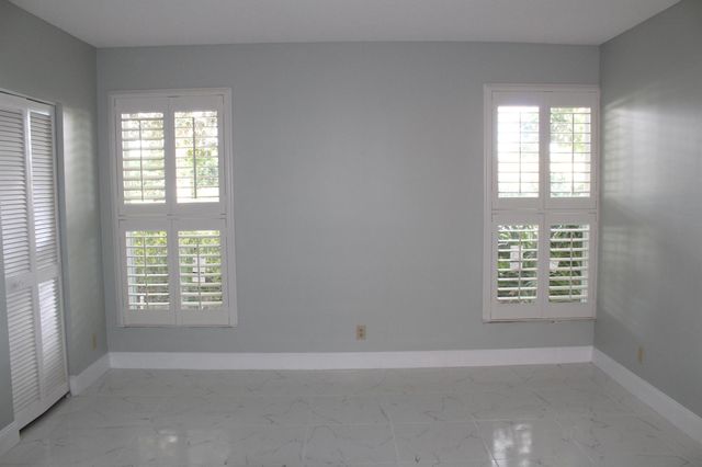 6245 Old Court Road 101, Boca Raton, FL 33433